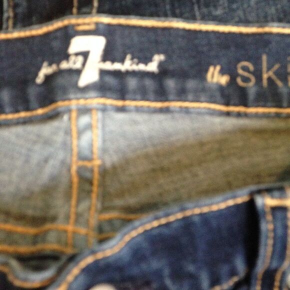 7 For All Mankind The Skinny Jeans Style U0150757S Rise 8" Size 26 - Picture 4 of 6